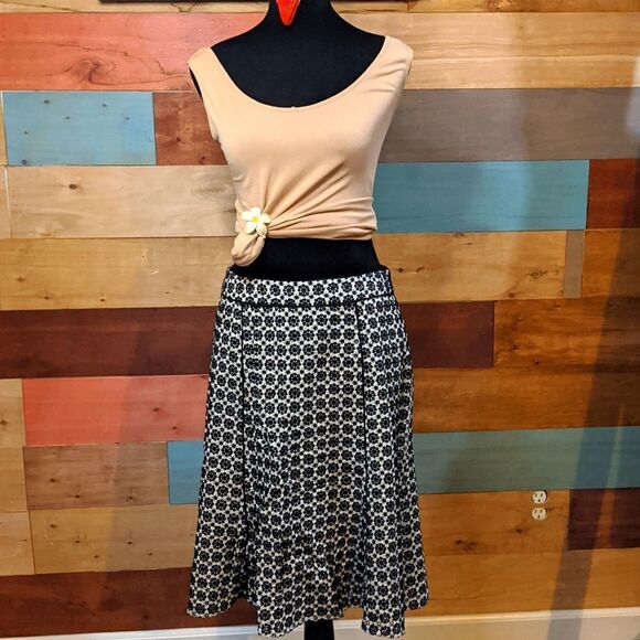 💜5/$25 Sz 8 Retro Vintage black and white Sigrid Olsen skirt - Picture 1 of 4